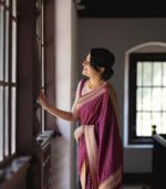 Women's Pure Soft Silk Saree With Blouse Piece For Wedding - Image 2